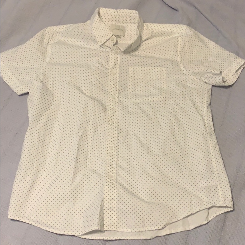 American eagle button down